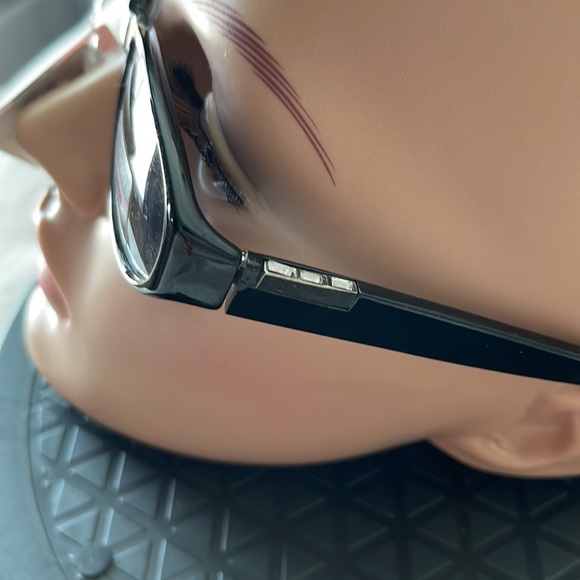 New Sienna Sunglasses- NWT - Picture 3 of 7